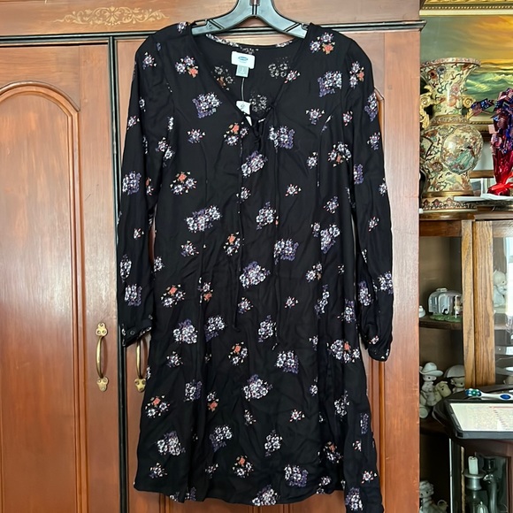 Old Navy NWT Cute Long Sleeve Flowered Dress Size SP - Picture 1 of 12